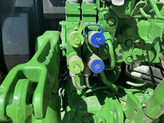 2020 John Deere 6120M Picture 13 2020 John Deere 6120M-13