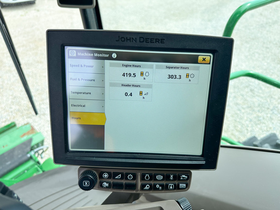 2023 John-Deere S770