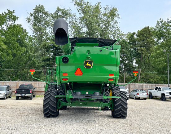 2023 John-Deere S770