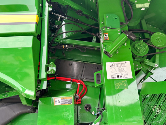 2023 John-Deere S770
