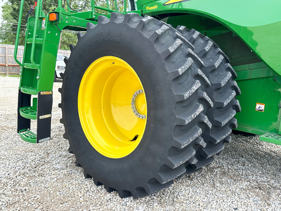 2023 John-Deere S770