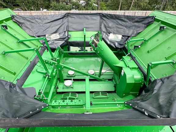 2023 John-Deere S770