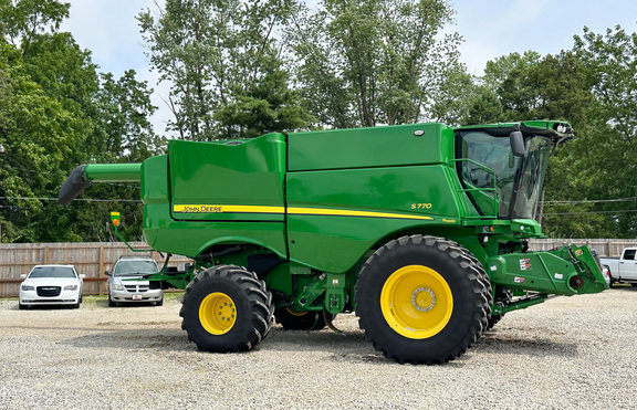 2023 John-Deere S770