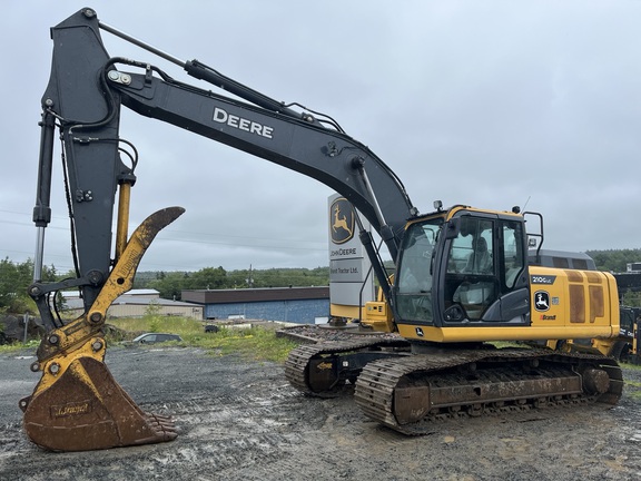 2022 John Deere 210G