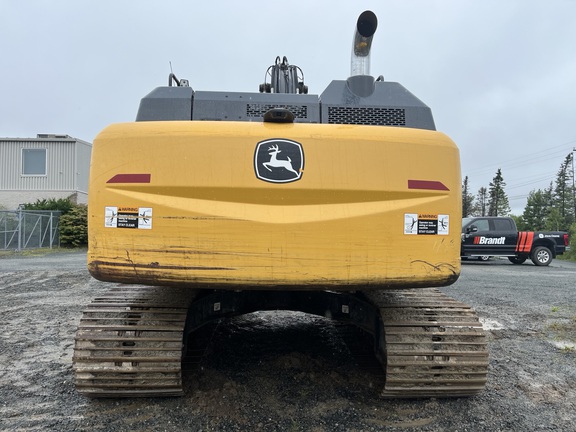2022 John Deere 210G
