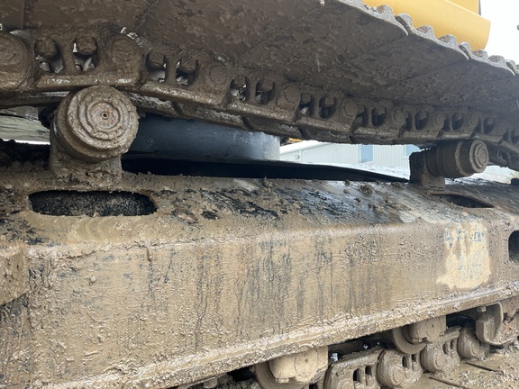 2022 John Deere 210G