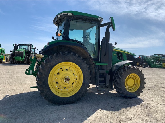 2022 John Deere 7R 210 (3rd thumbnail)