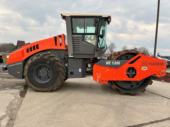 2023 Hamm HC120IP