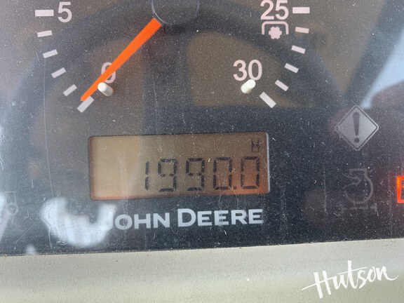 Photo of 2011 John Deere 3720