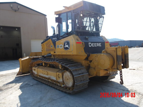 2024 John Deere 750L