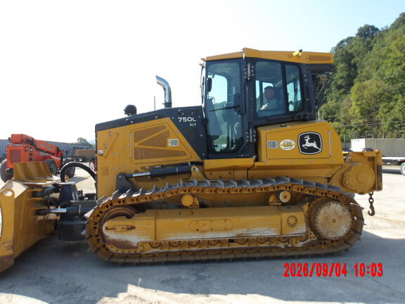 2024 John Deere 750L