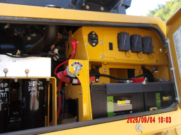 2024 John Deere 750L
