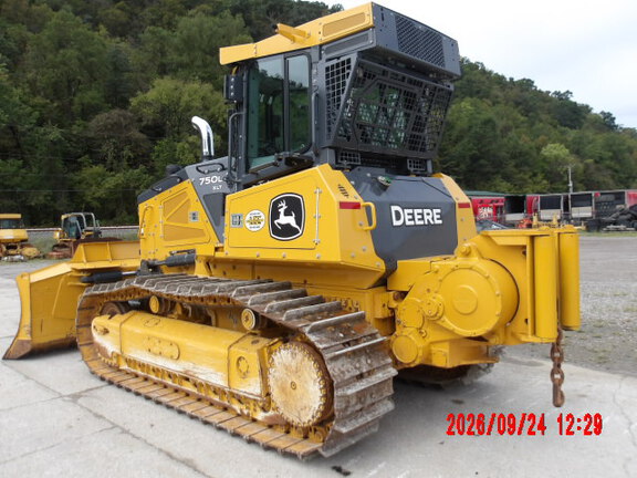 2024 John Deere 750L