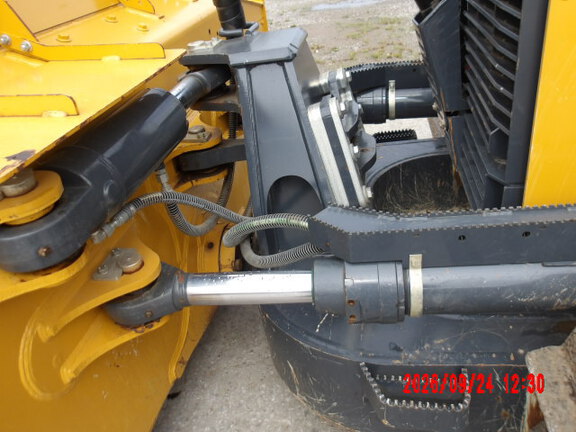 2024 John Deere 750L