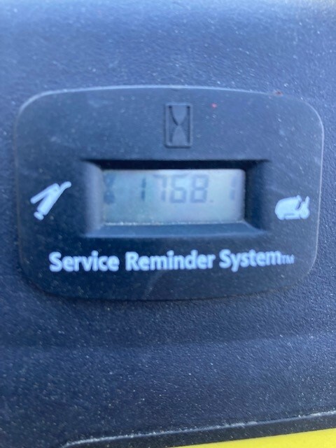 2010 John Deere LA115 Image 6