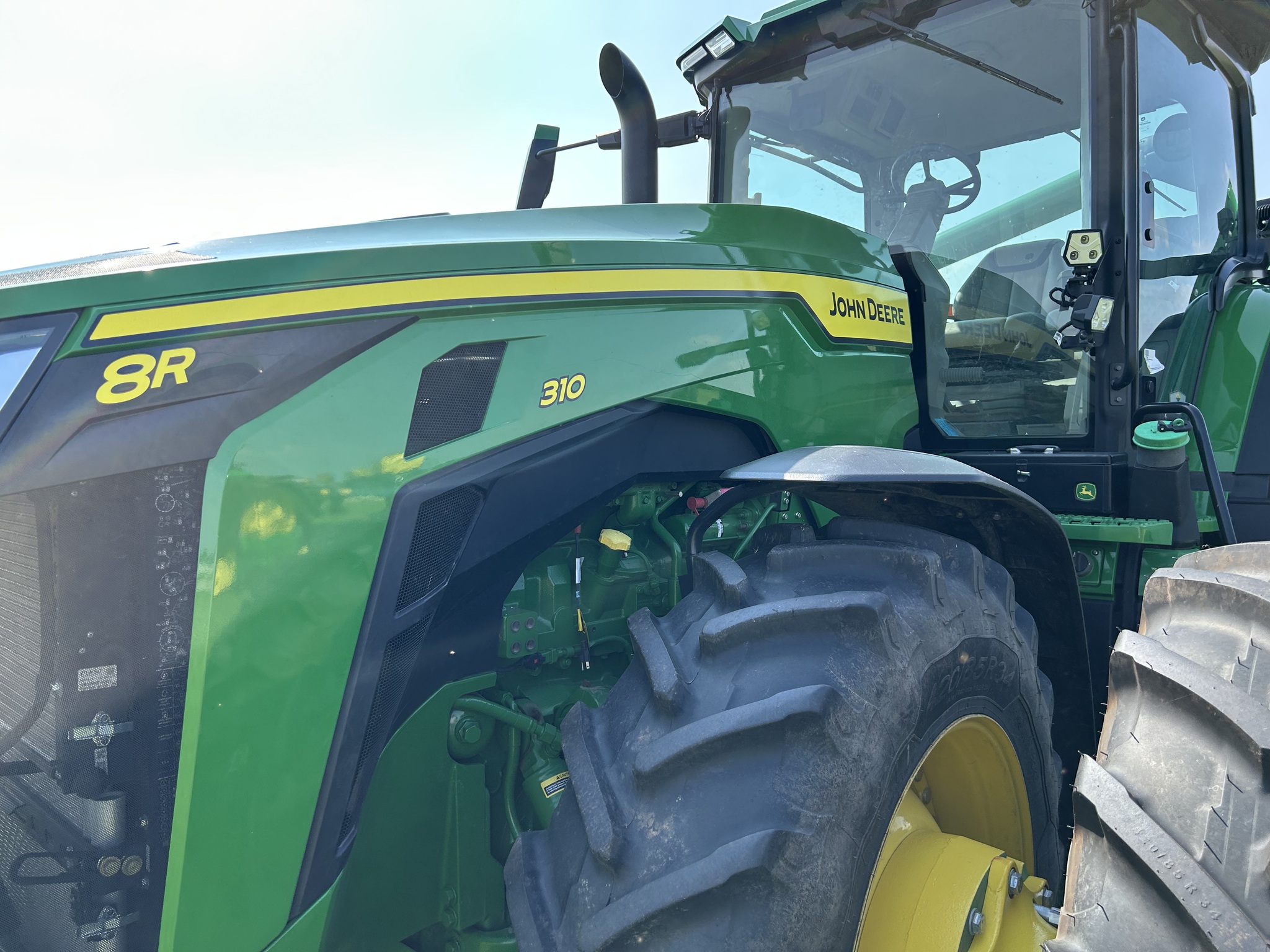  2023 John Deere 8R 310 at Heritage Tractor in Lacon, IL