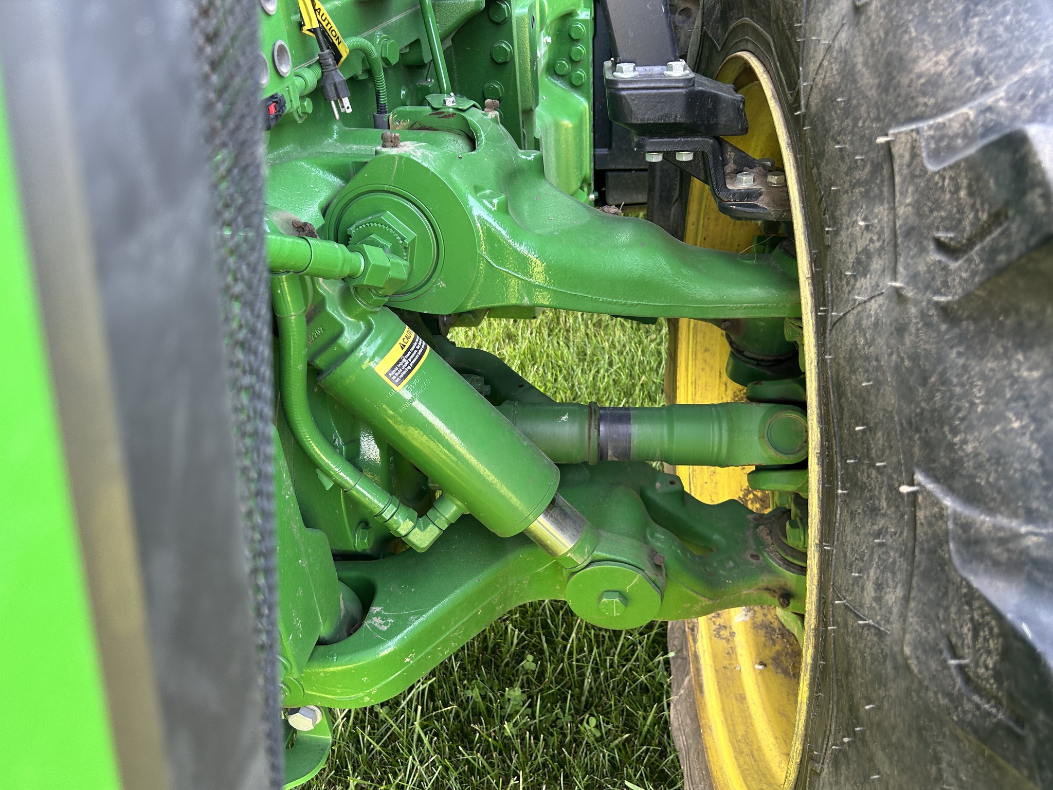 2023 John Deere 8R 310 at Heritage Tractor in Lacon, IL