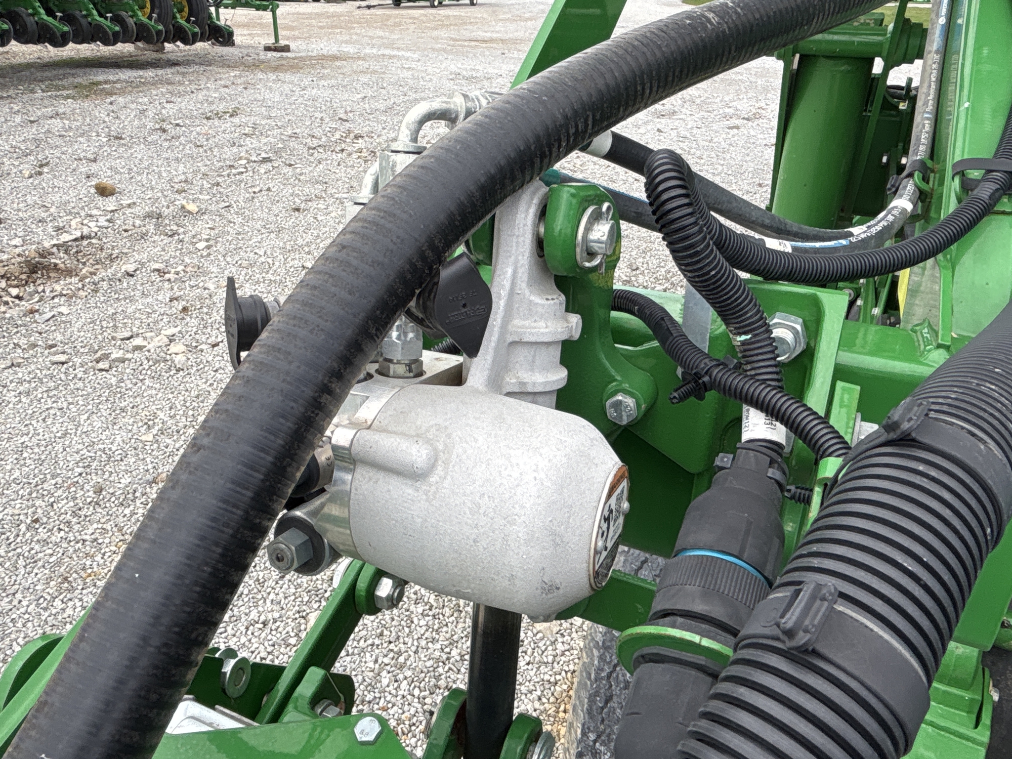 Used 2017 John Deere 1795 Planters: Drawn at Koenig Equipment in Urbana, OH - PhotoXL17