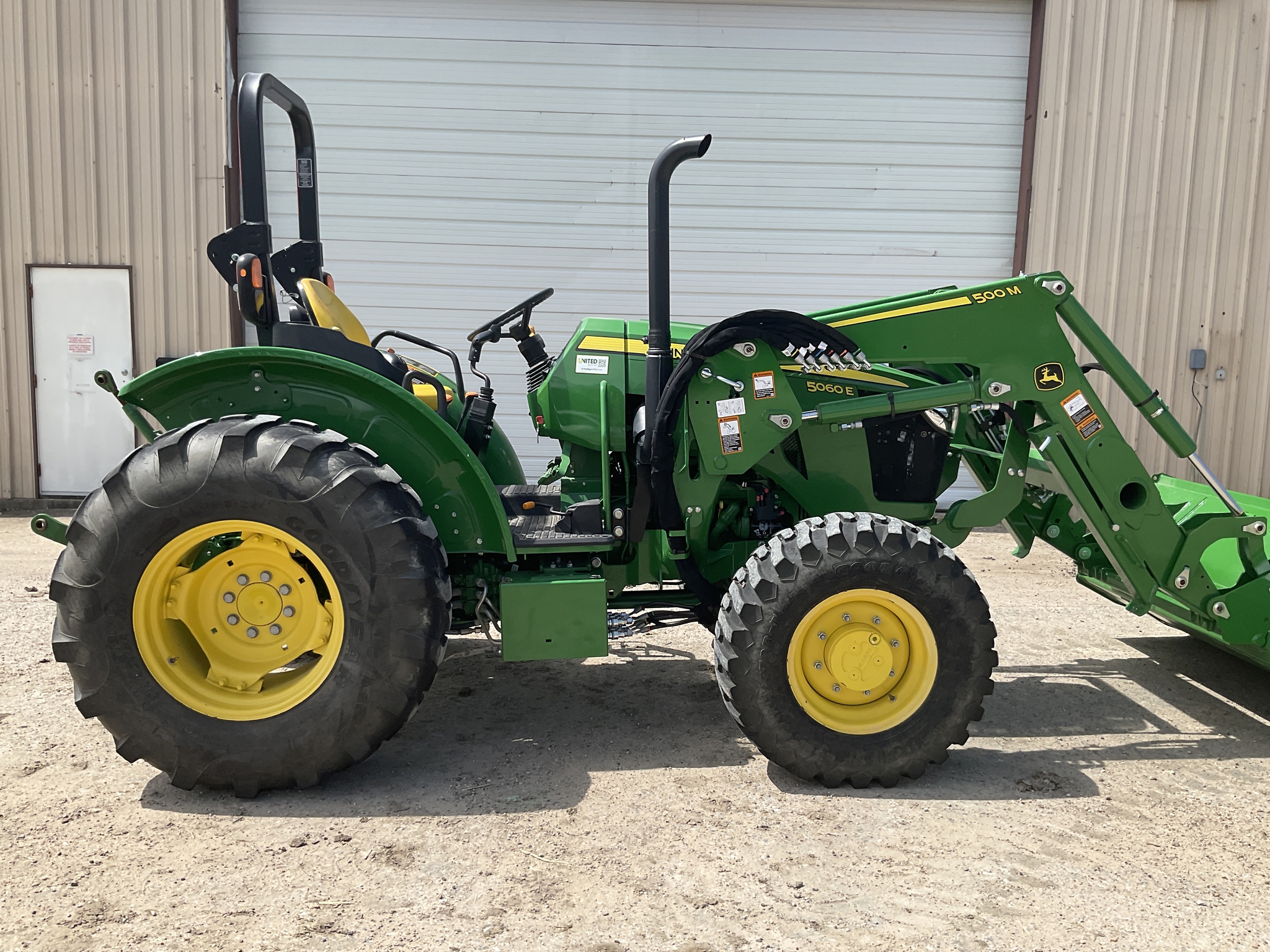 2024 John Deere 5060E Image 3