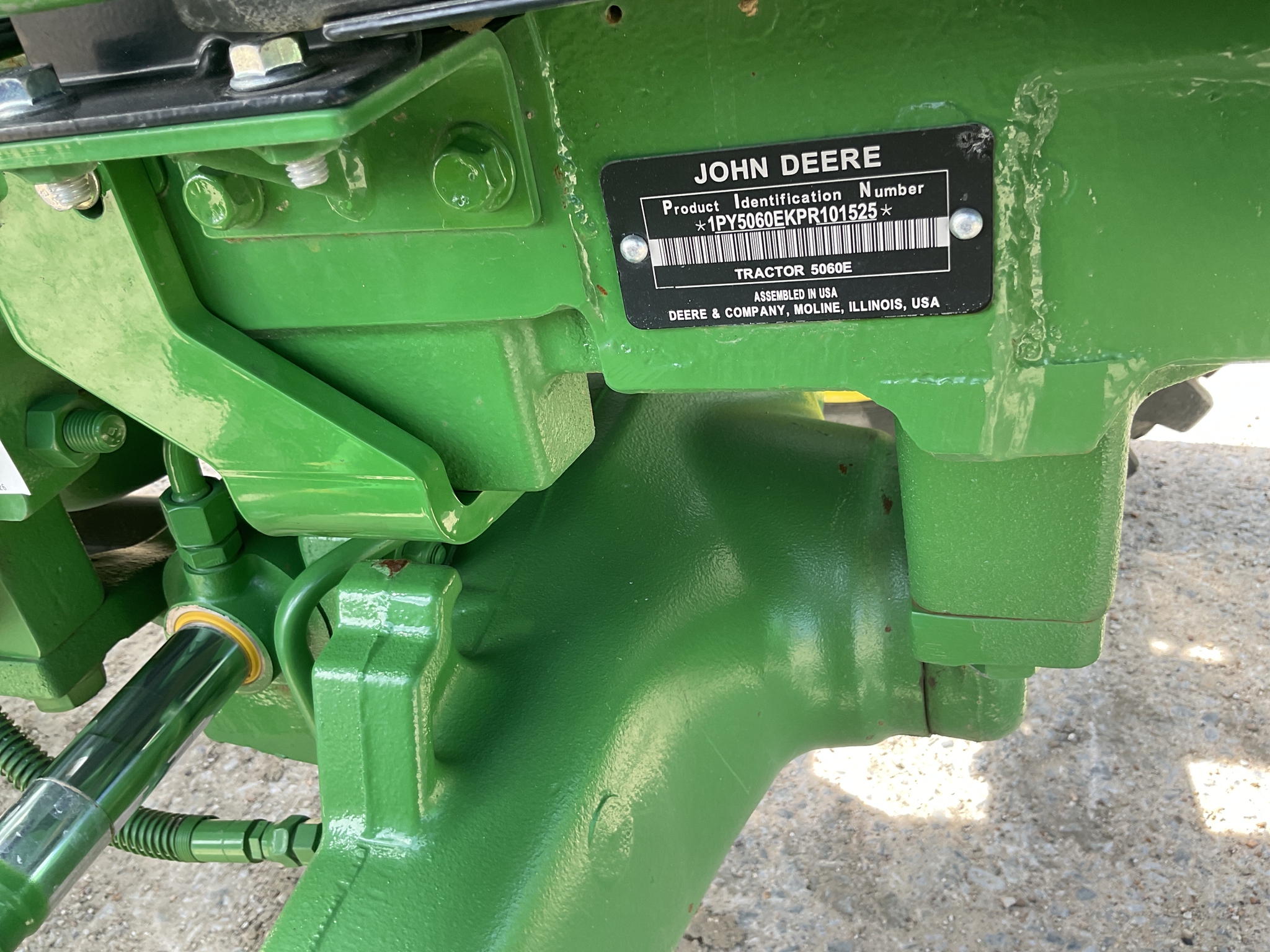 2024 John Deere 5060E Image 33