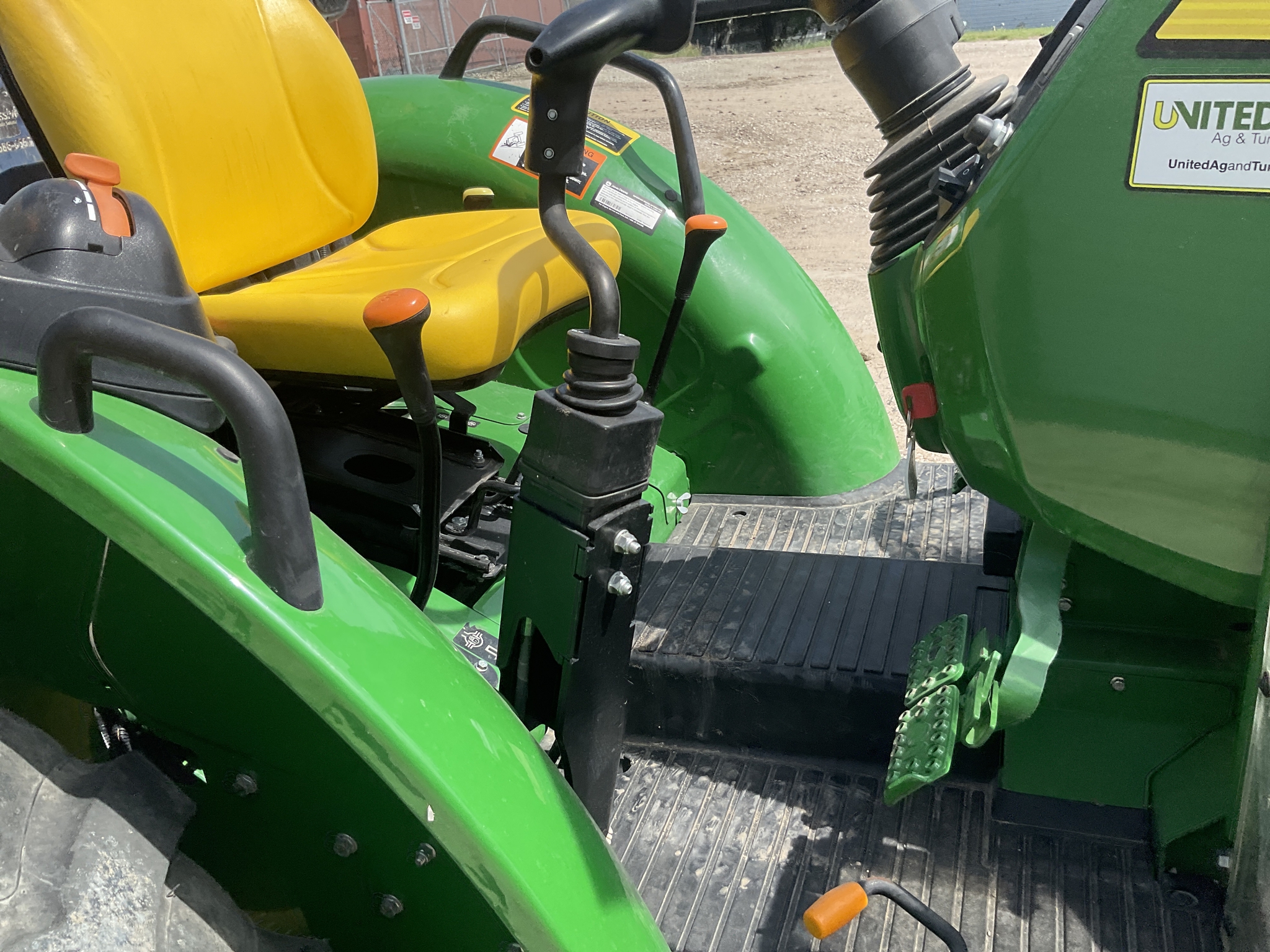 2024 John Deere 5060E Image 11