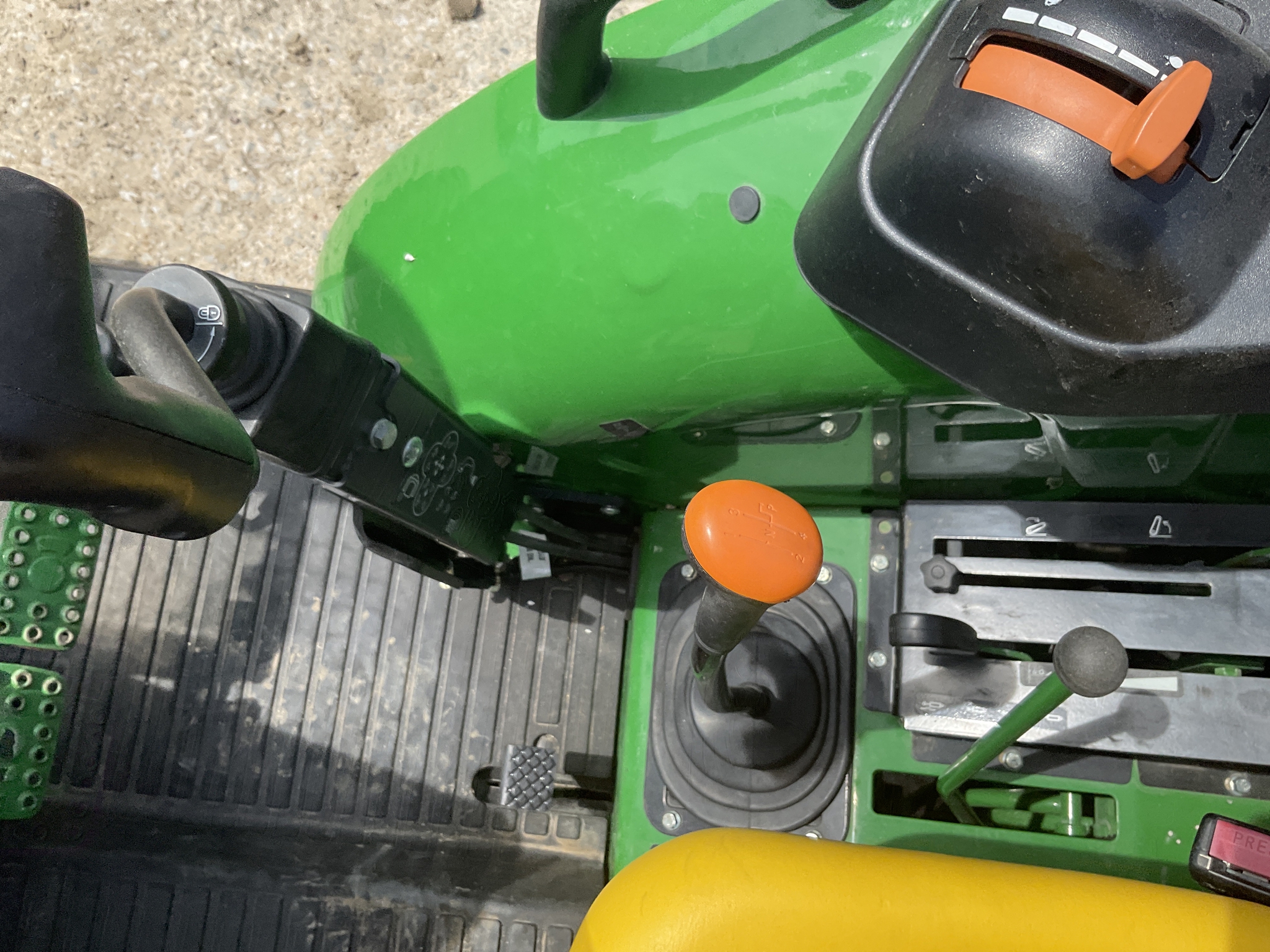 2024 John Deere 5060E Image 12
