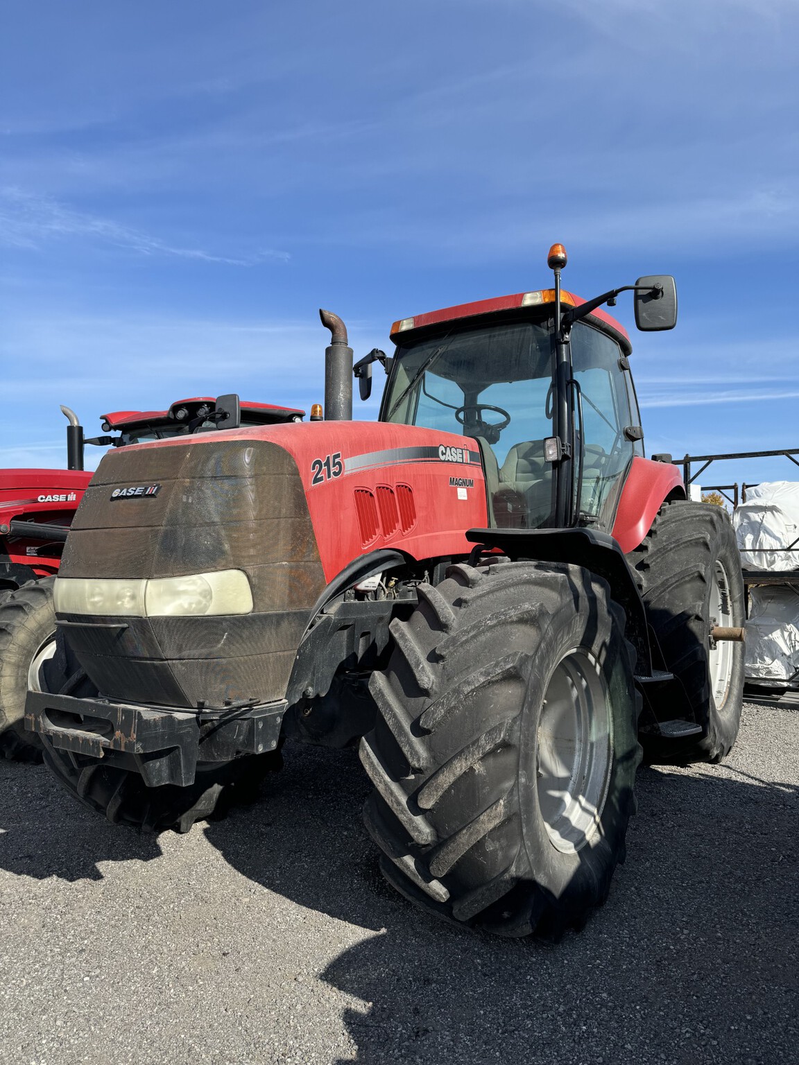 2010 Case IH MAGNUM 215 Image 3