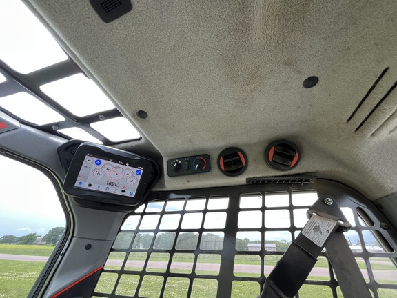 2023 Bobcat S66 - Photo31