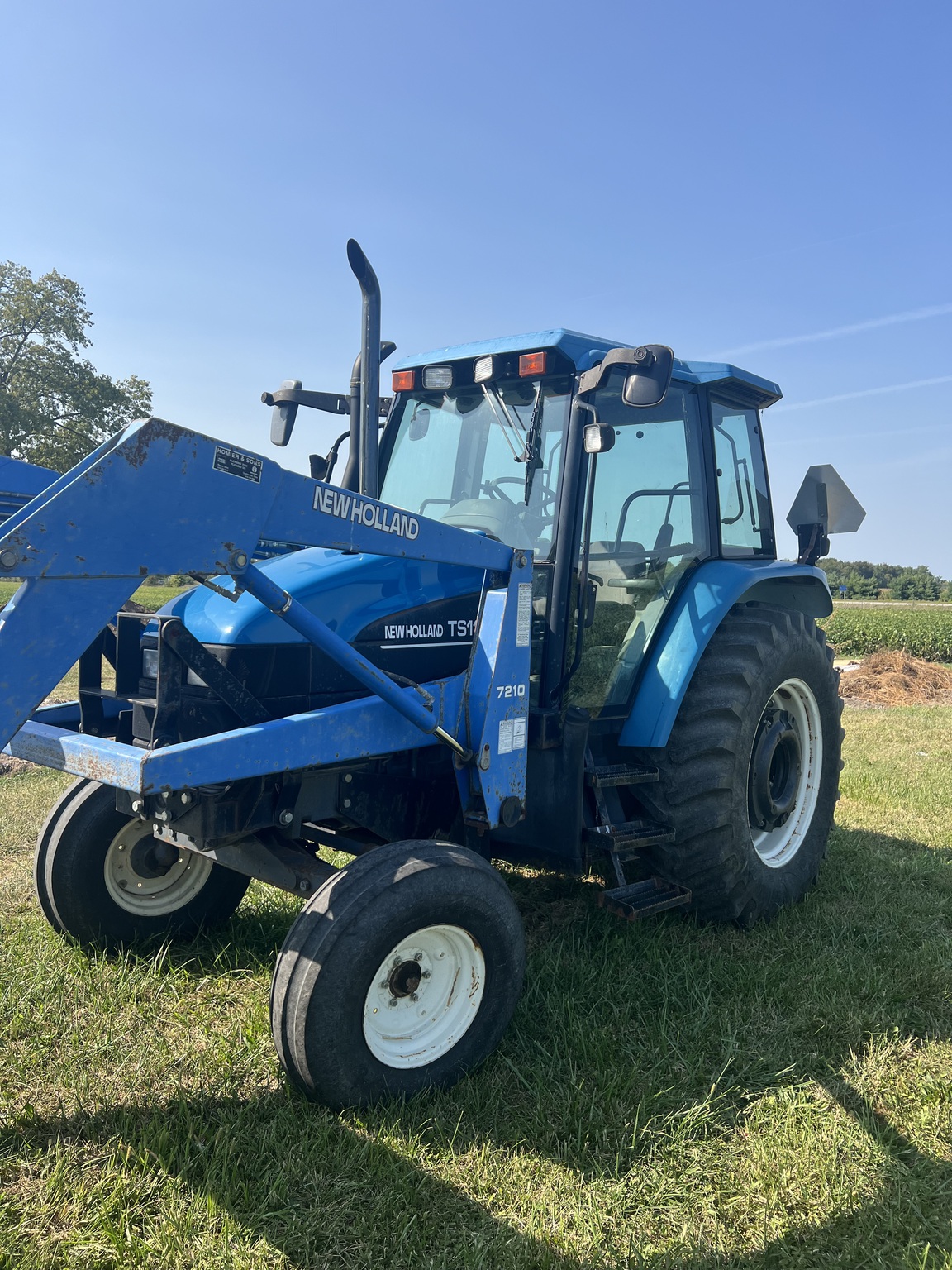 2000 New Holland TS110 Image 10
