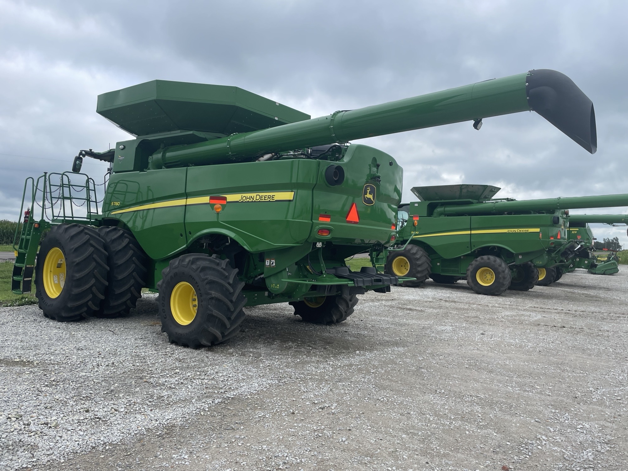 2023 John Deere S780 Image 4