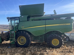 Combine For Sale 2021 John Deere S760 