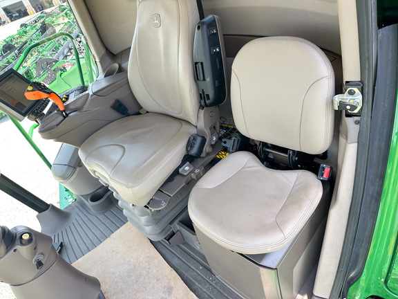 2019 John-Deere S780