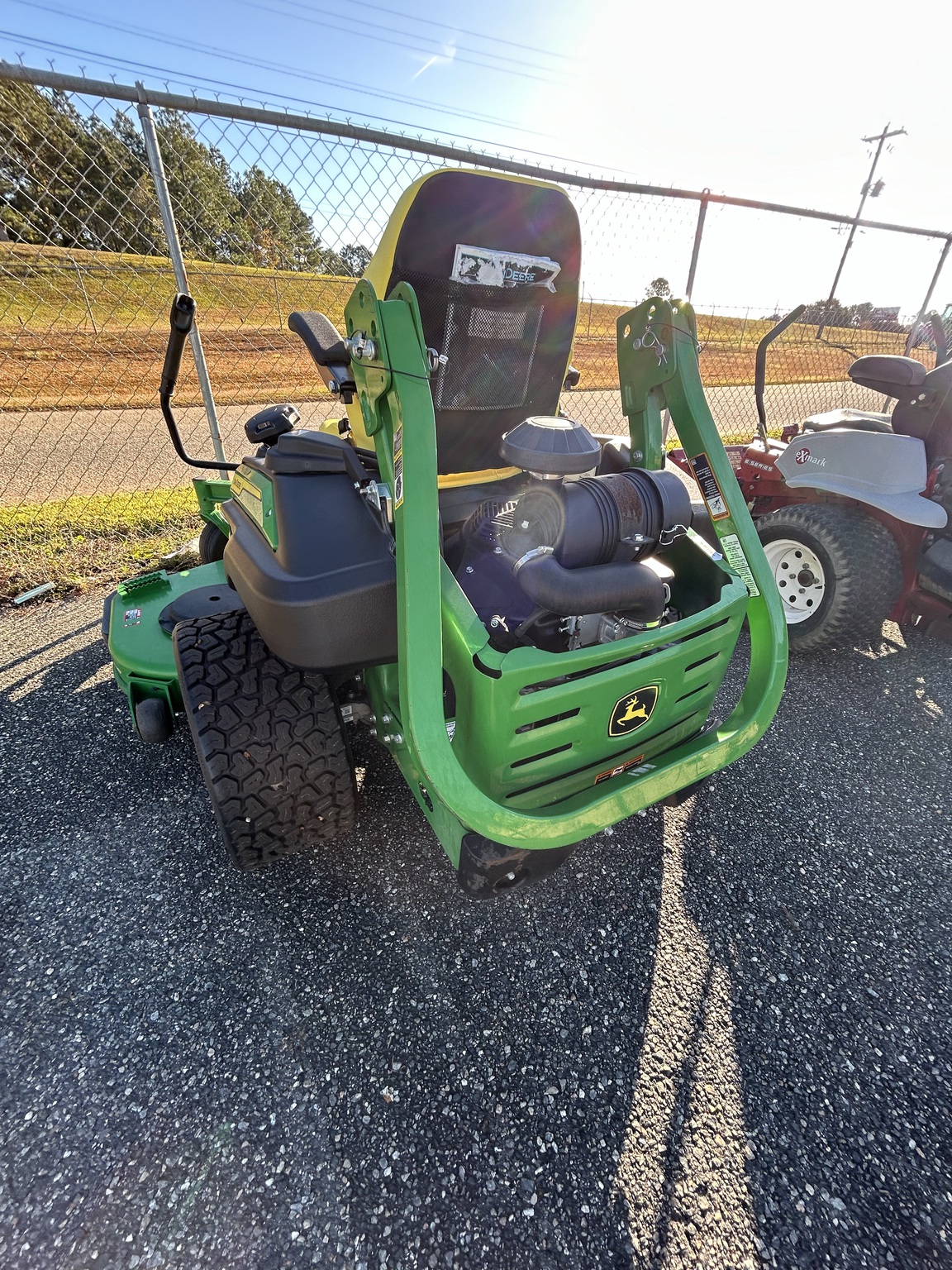 2024 John Deere Z970R Image 3