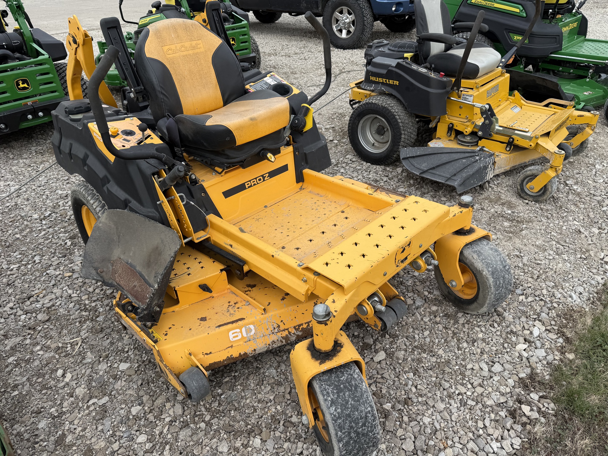 2016 Cub Cadet Pro Z 160L KW Image 1