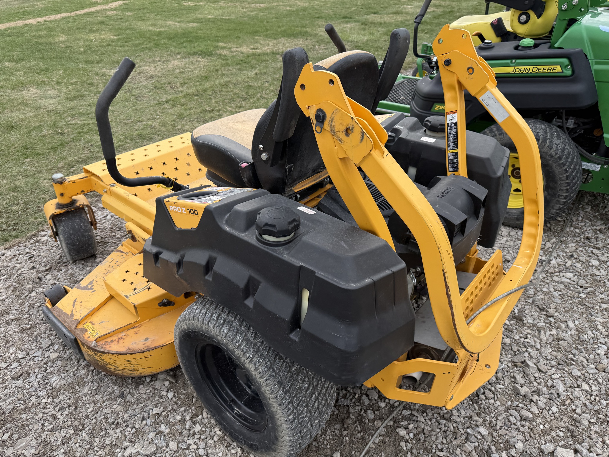 2016 Cub Cadet Pro Z 160L KW Image 7