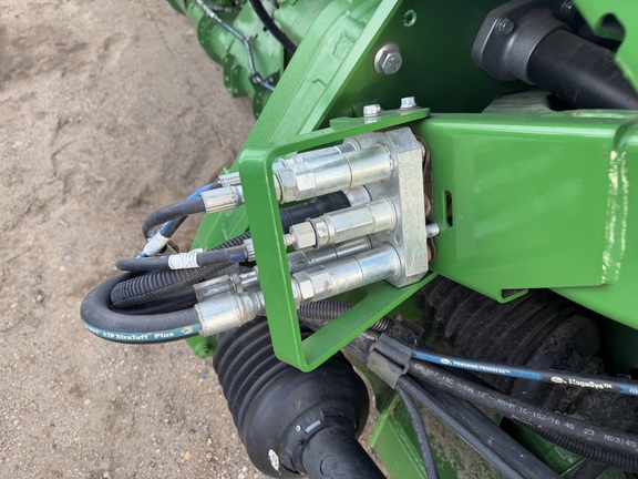 2024 John Deere RD40F - Photo12