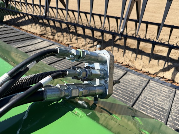 2024 John Deere RD40F - Photo11