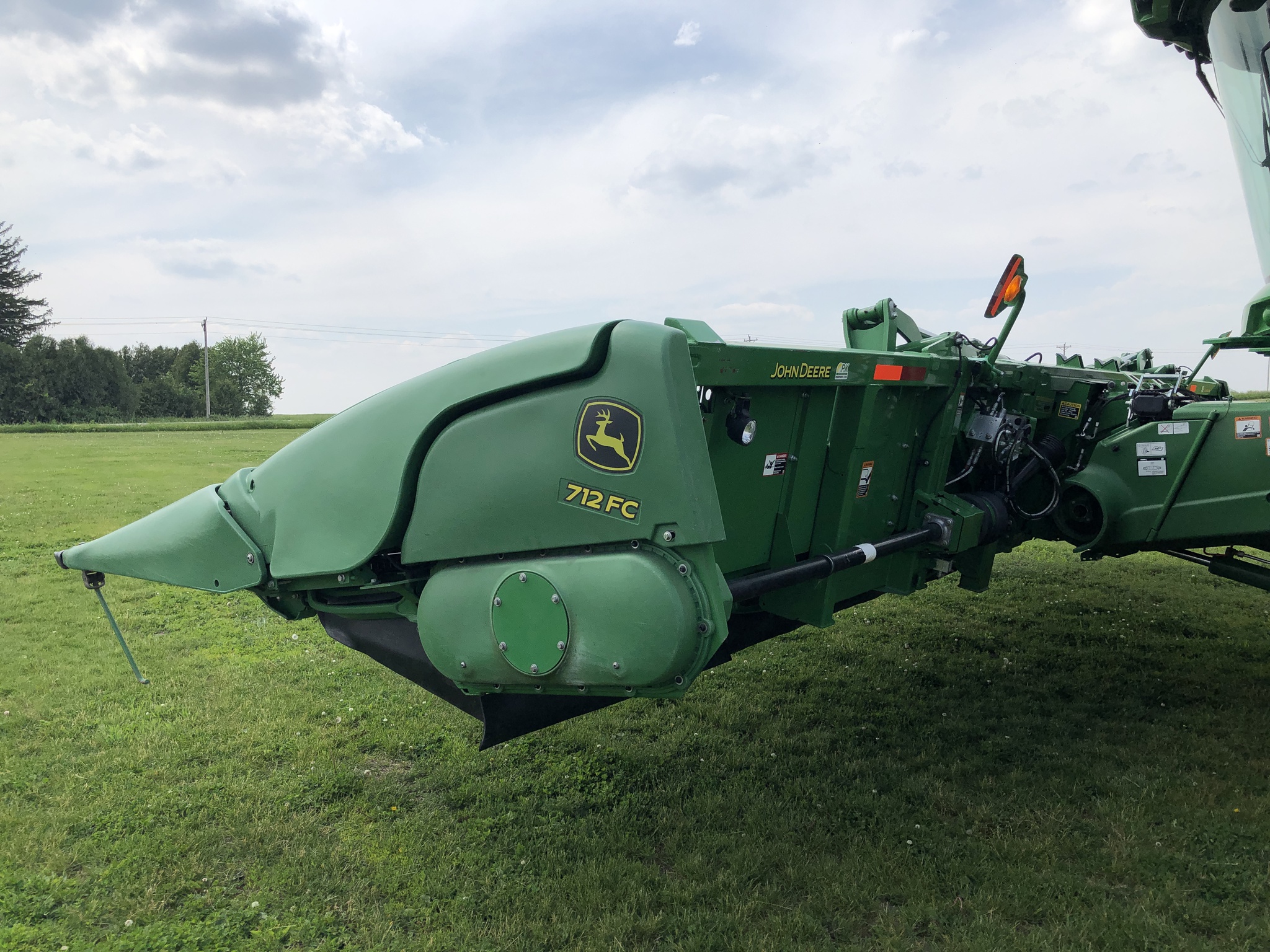 2019 John Deere 712FC Image 3