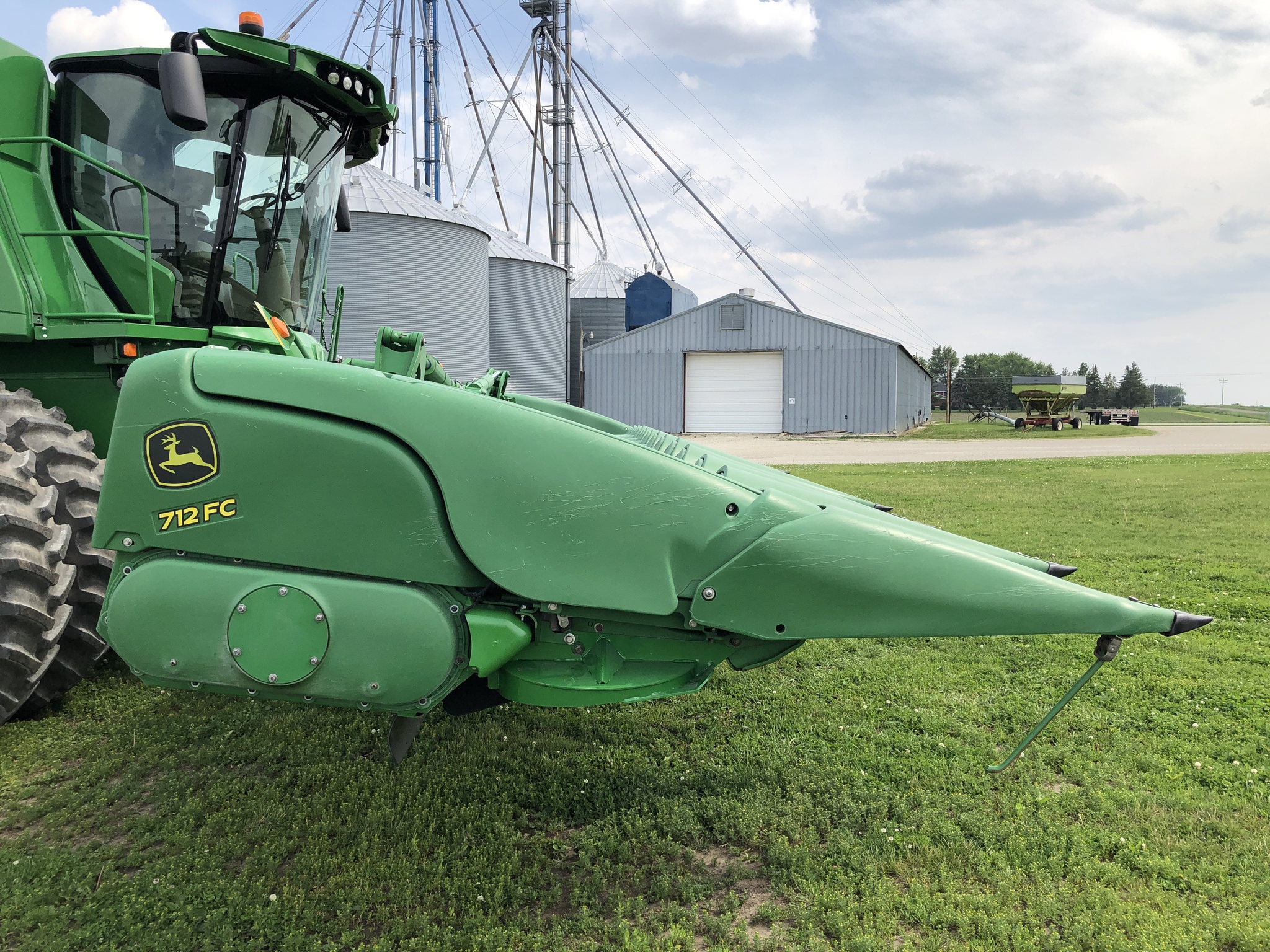 2019 John Deere 712FC Image 8