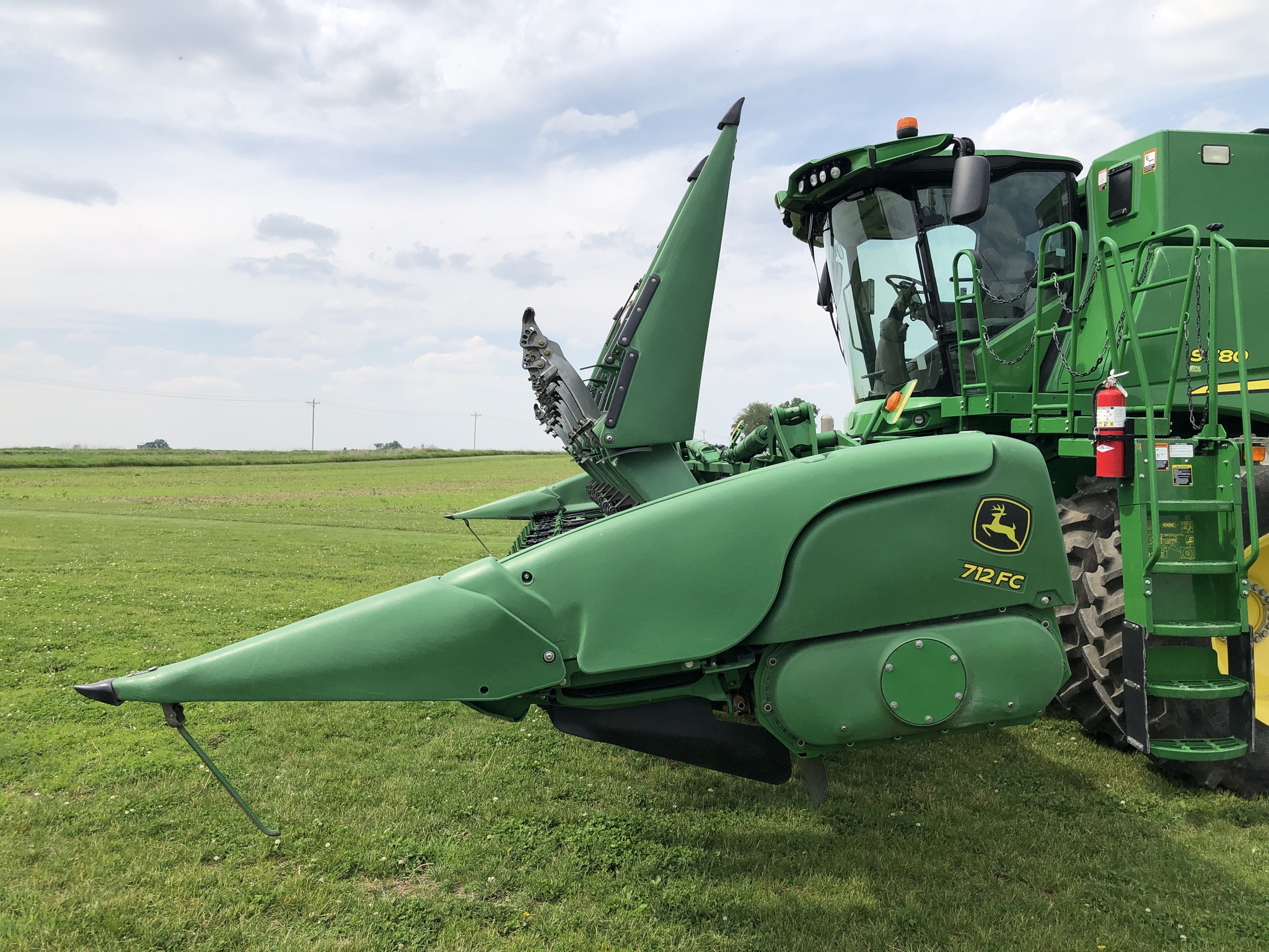 2019 John Deere 712FC Image 13