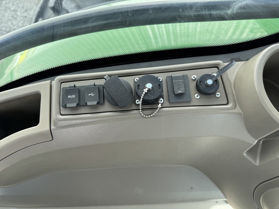 2023 John Deere 8R 370-18
