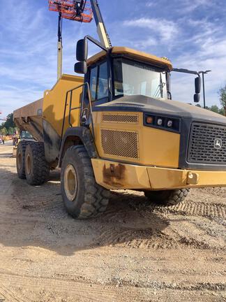 2023 John Deere 310E