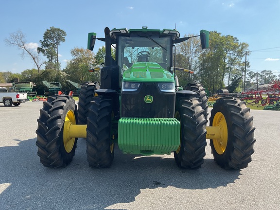 2023 John Deere 8R 340 Photo 3