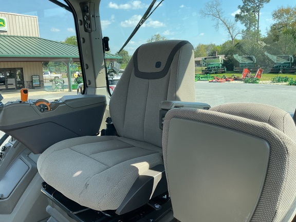 2023 John Deere 8R 340 Photo 8