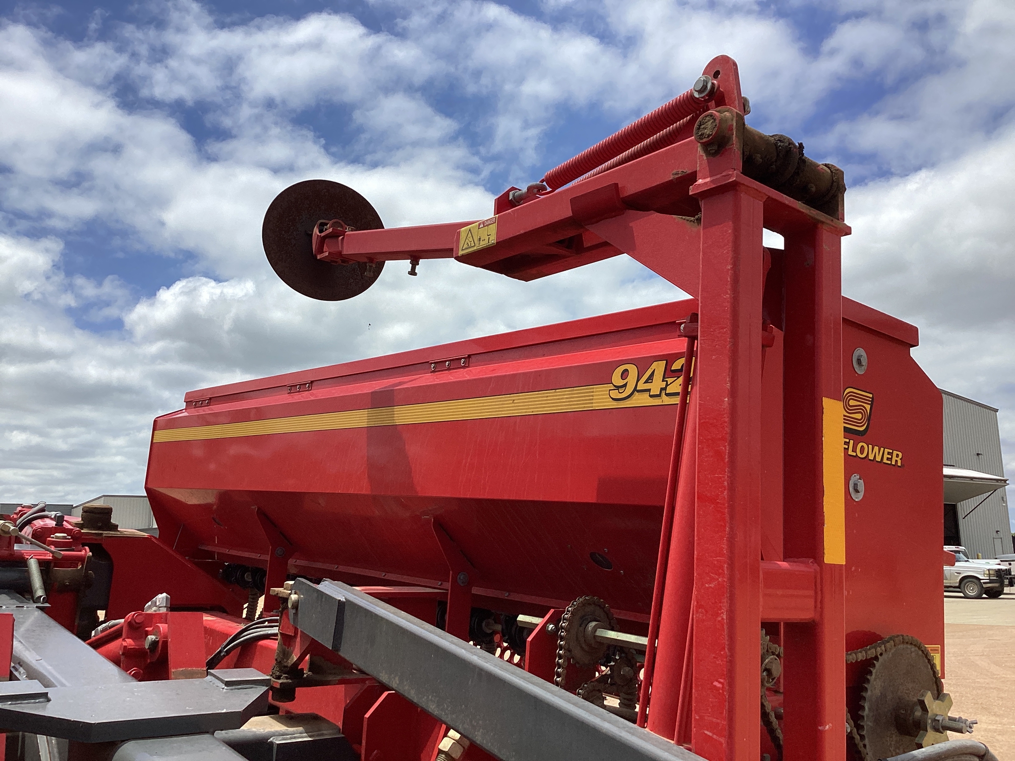 2016 Sunflower 9421 Image 12
