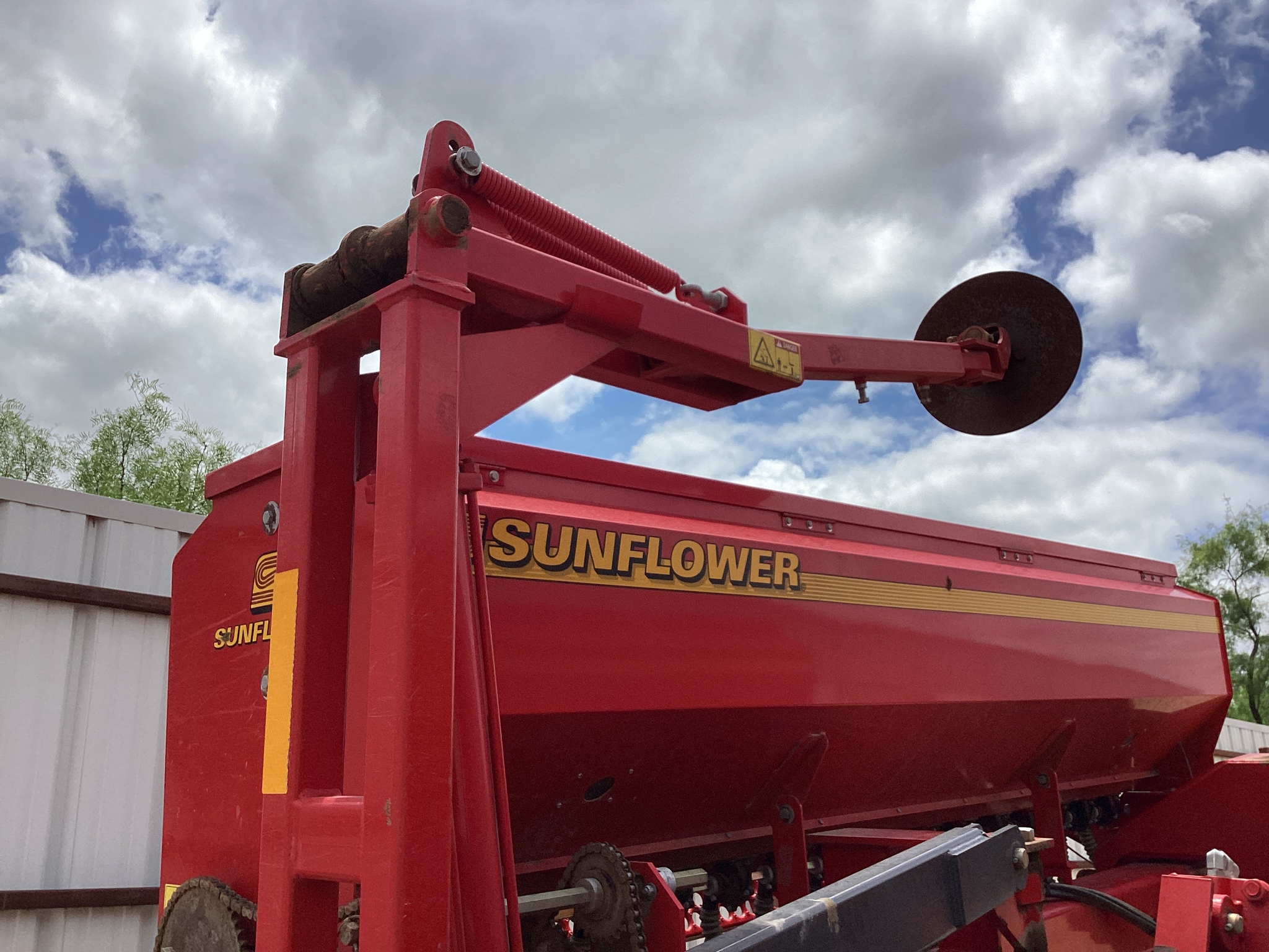 2016 Sunflower 9421 Image 11