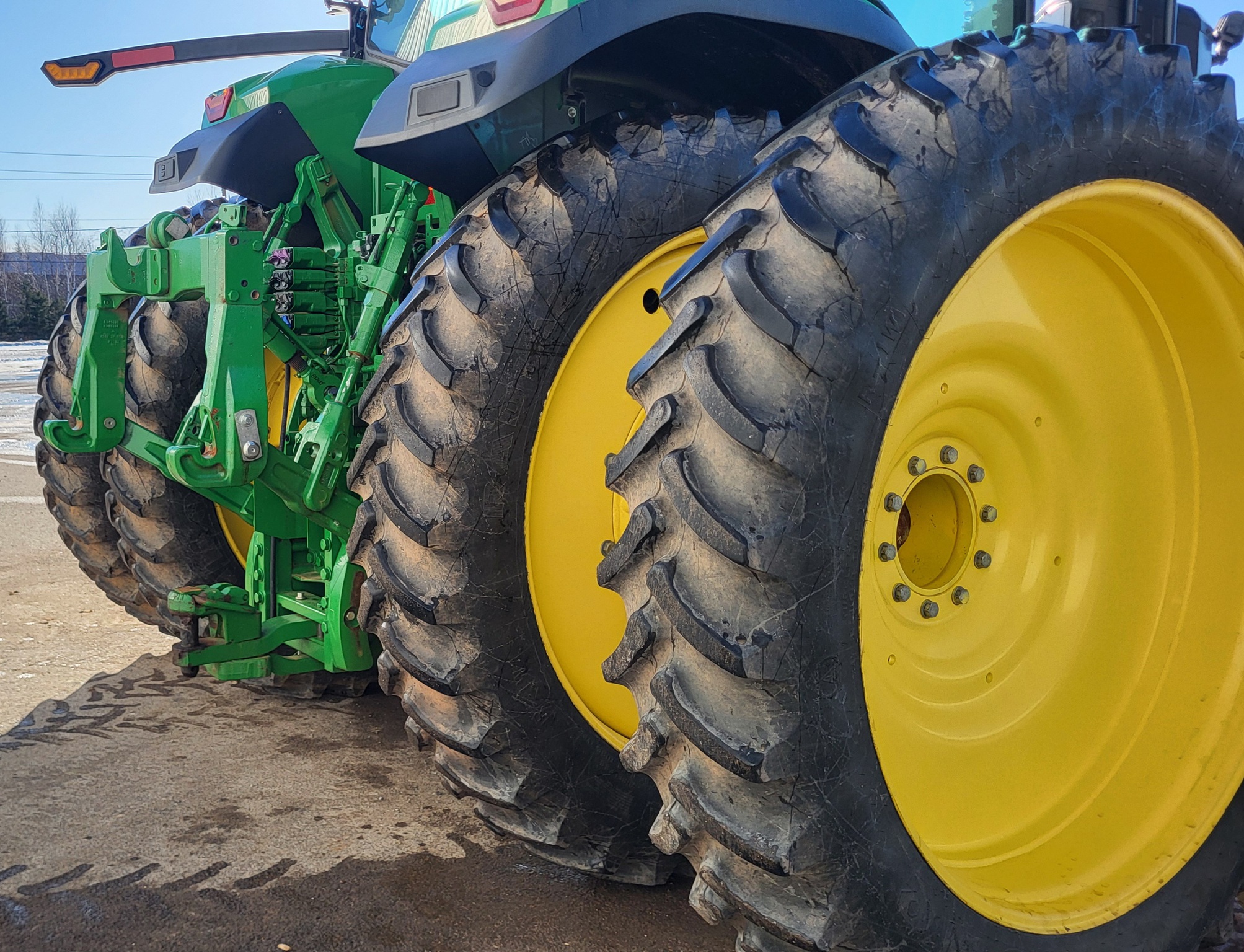 2022 John Deere 7R 350 Image 8