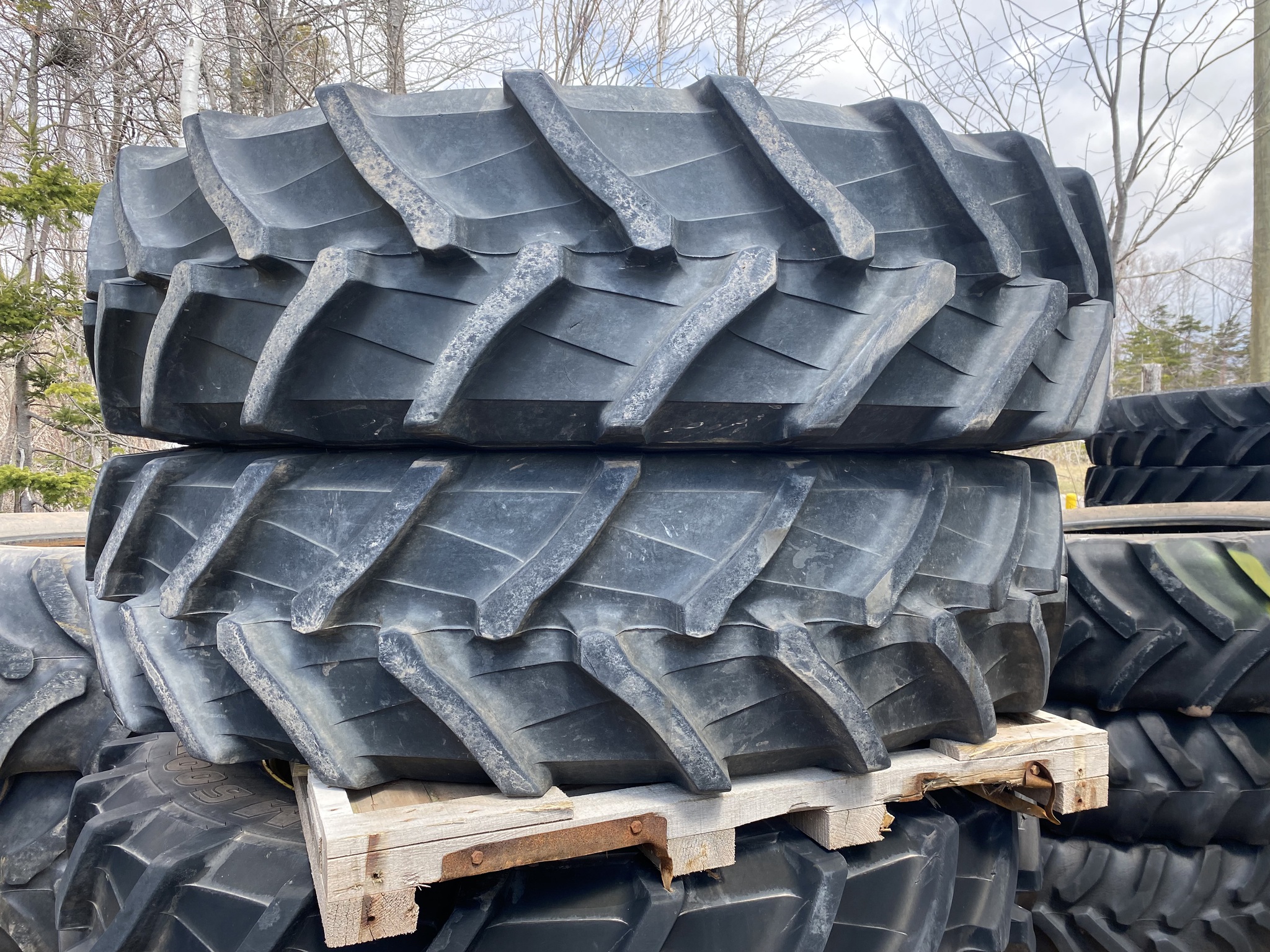 2022 John Deere 7R 350 Image 8