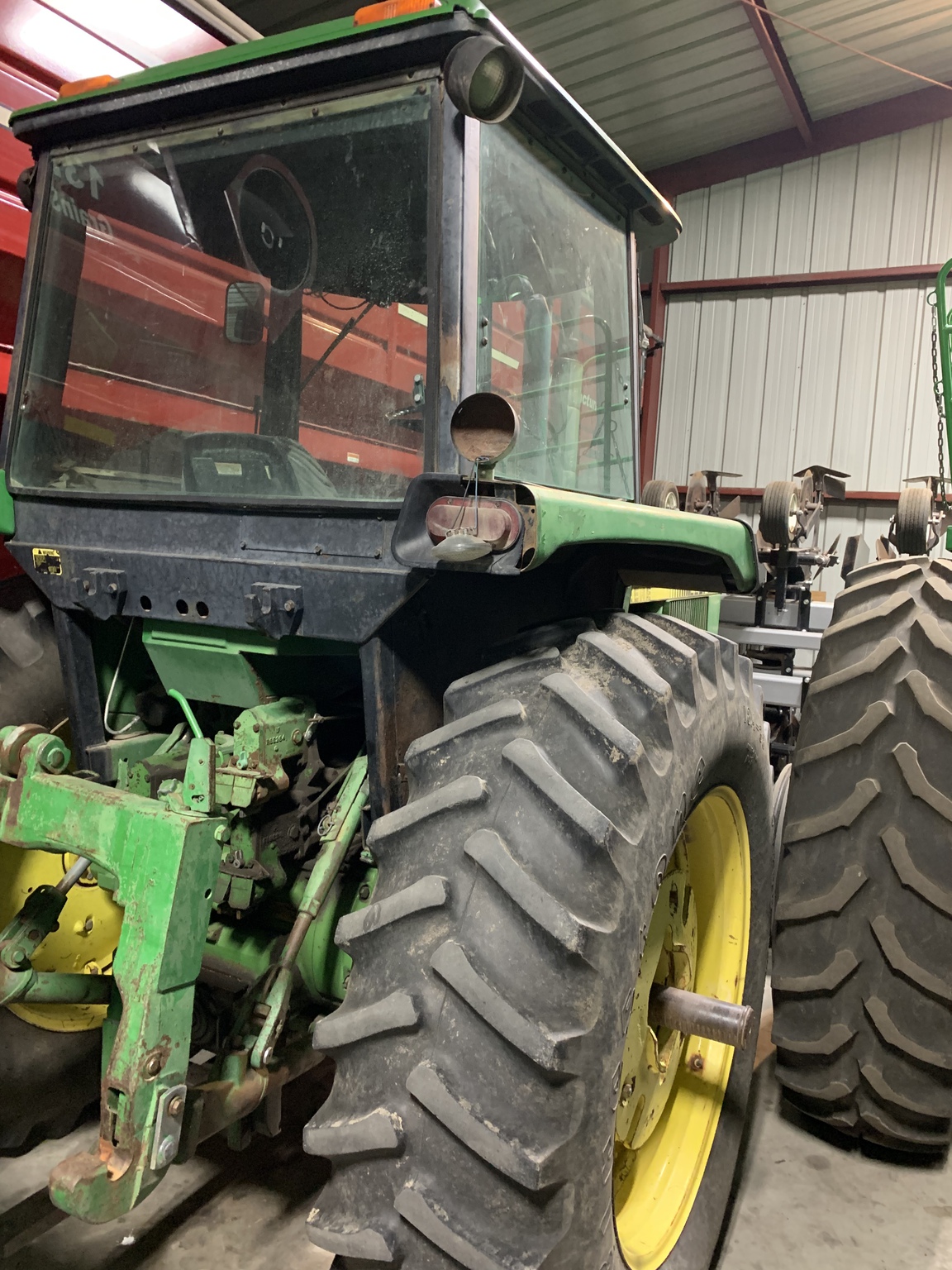 1981 John Deere 4440 Image 4