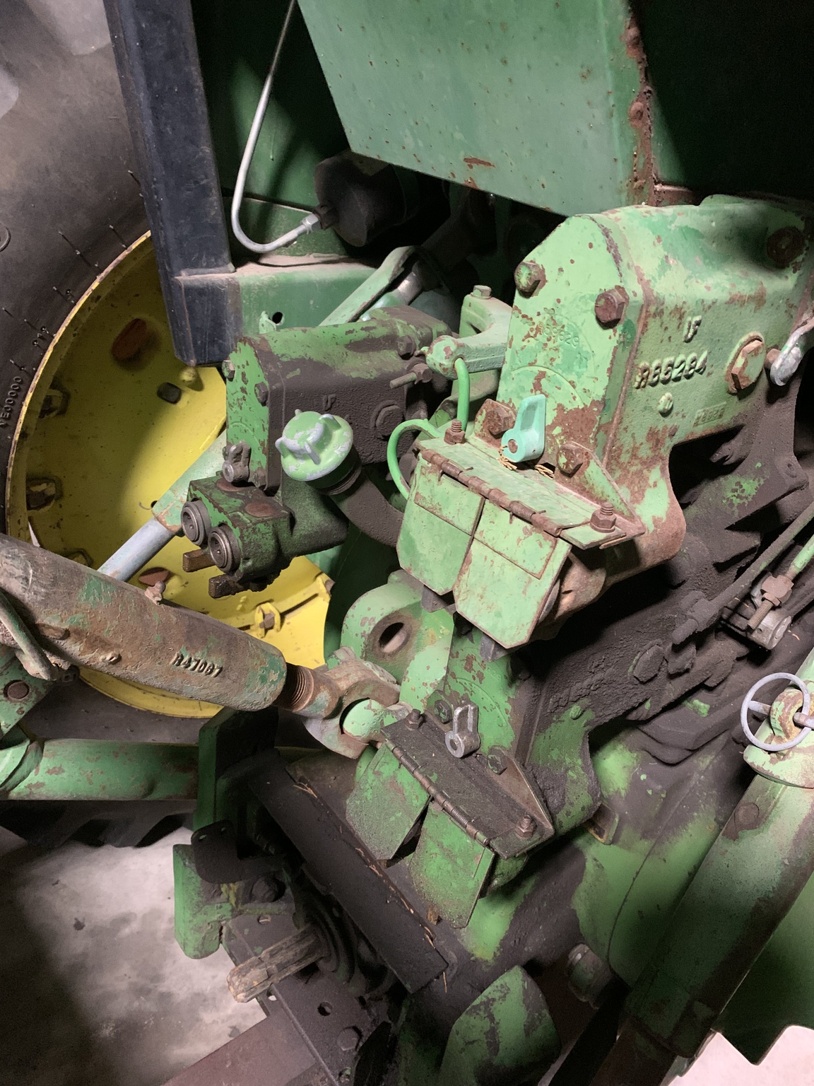 1981 John Deere 4440 Image 16